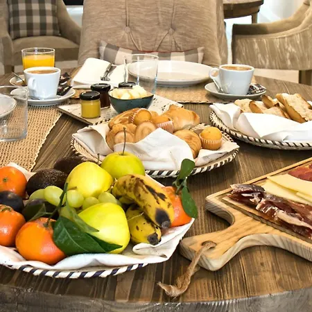 Tierras De Szálloda Cebreros